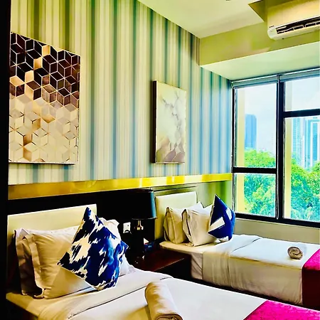 Ceylonz Suites Klcc By Twin Tower View Kuala Lumpur Exterior photo