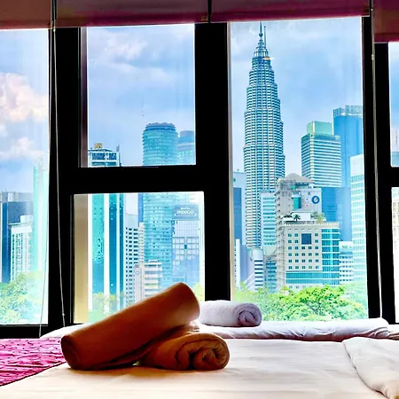 Ceylonz Suites Klcc By Twin Tower View Kuala Lumpur Exterior photo