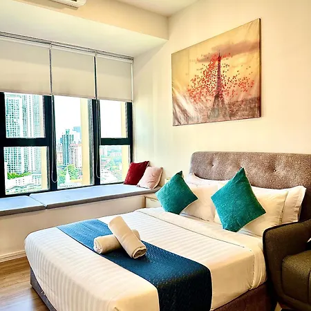Ceylonz Suites Klcc By Twin Tower View Kuala Lumpur Exterior photo