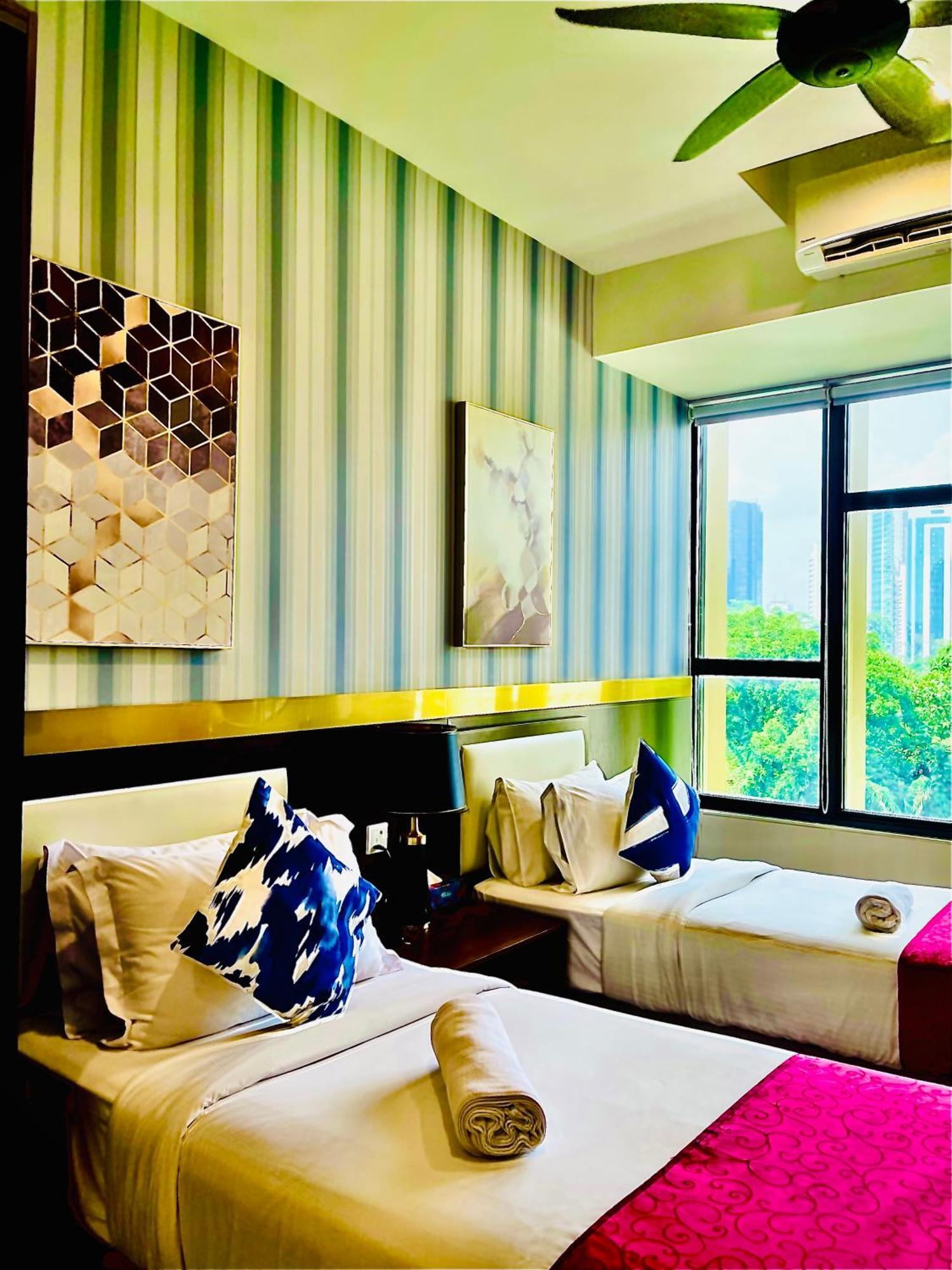 Apartment Ceylonz Klcc By Twin Tower View
